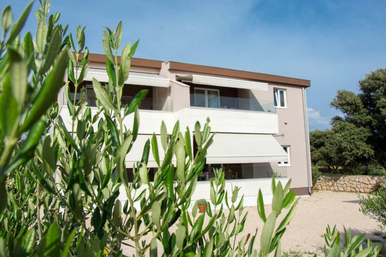 Apartments Melody Mandre Esterno foto
