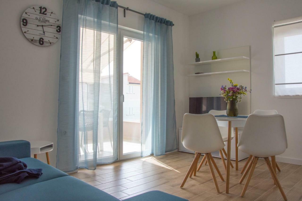 Apartments Melody Mandre Esterno foto