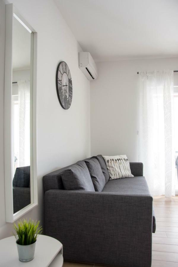 Apartments Melody Mandre Esterno foto